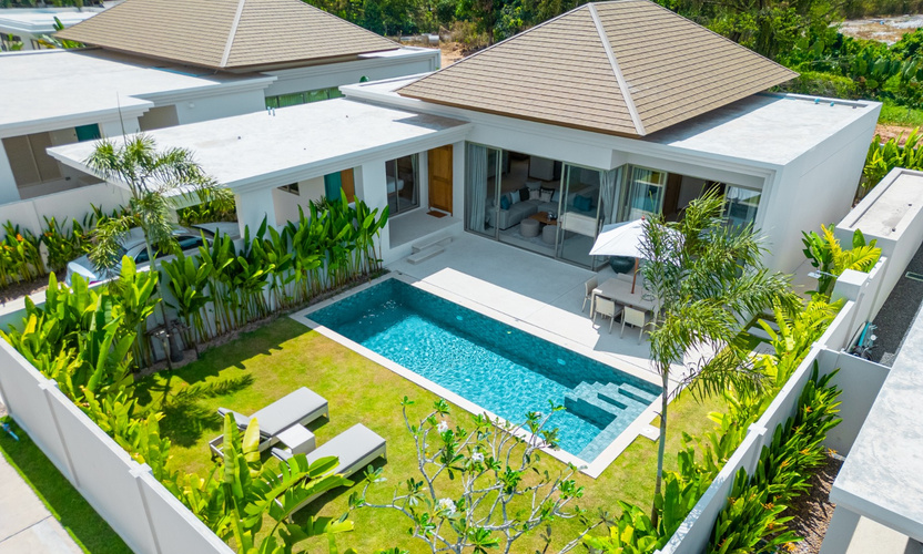 Trichada Essence consists of 25 single-storey villas with swimming pool